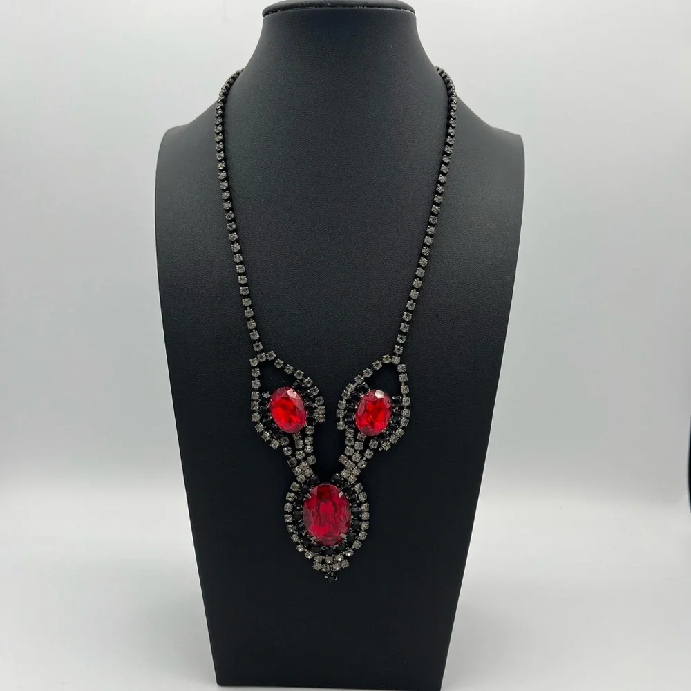Vintage 1960s Ruby & Onyx Rhinestone Demi-Parure | Juliana Style Tiered Necklace